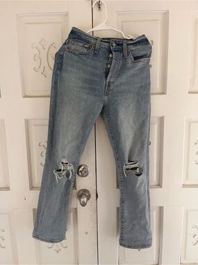 Levi Wedgie jeans